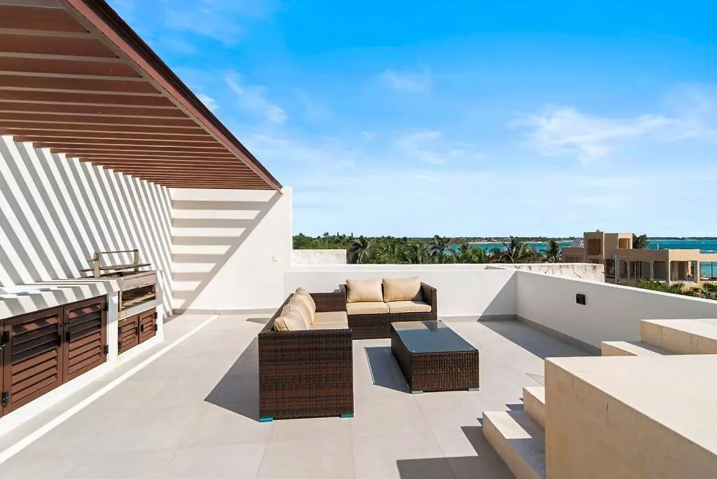 公寓 Akumal Skies Private Terrace W Jacuzzi W Sea Views Walk To Beach